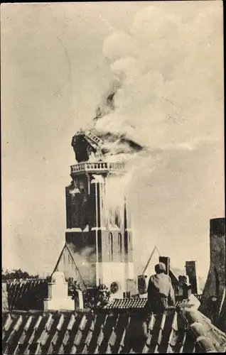 Ak Vlissingen Zeeland, Brand van de St. Jacobskerk met toren, 05.09.1911