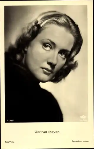 Ak Schauspielerin Gertrud Meyen, Portrait