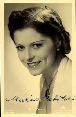 Ak Opernsängerin Maria Cebotari, Portrait, Halsschmuck