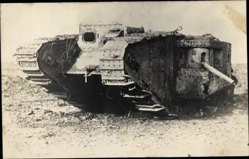 Foto Ak Panzer im Feld, I WK