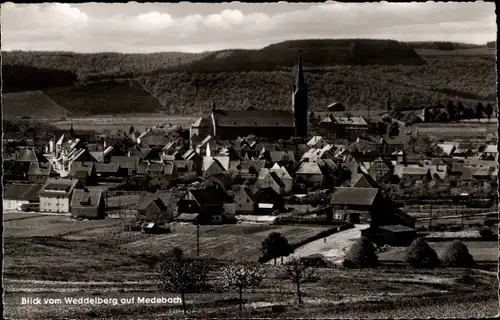 Ak Medebach im Sauerland, Blick vom Weddelberg auf Medebach