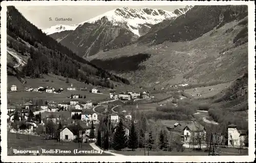 Ak Rodi Fiesso Prato Kt. Tessin Schweiz, Panoramaansicht von Ortschaft, S. Gottardo, Bahnstrecke