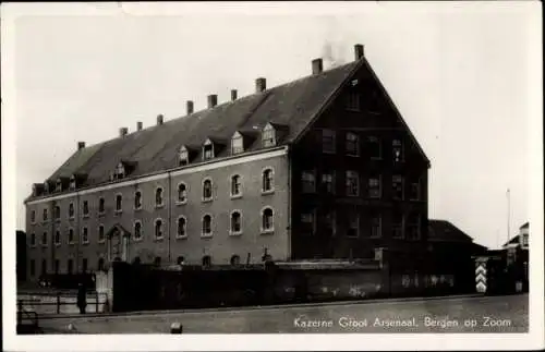 Ak Bergen op Zoom Nordbrabant Niederlande, Kazerne Groot Arsenaal