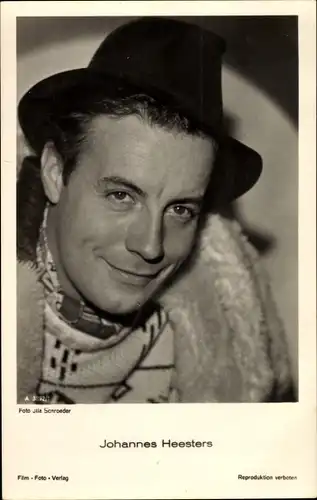 Ak Schauspieler Johannes Heesters, Portrait mit Hut