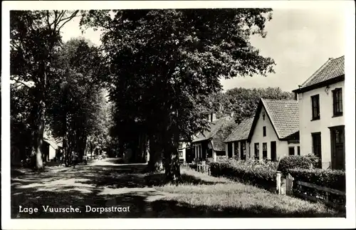 Ak Lage Vuursche Baarn Utrecht Niederlande, Dorpsstraat