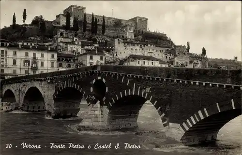 Ak Verona Veneto, Ponte Pietra e Castel S. Pietro