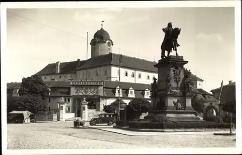 Ak Lázně Poděbrady Bad Podiebrad Region Mittelböhmen, Zamek