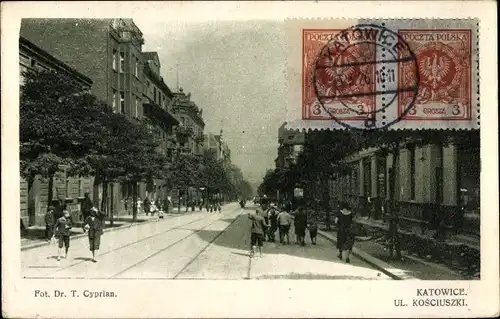 Ak Katowice Kattowitz Schlesien, Ul. Kosciuszki, Straßenpartie mit Anwohnern