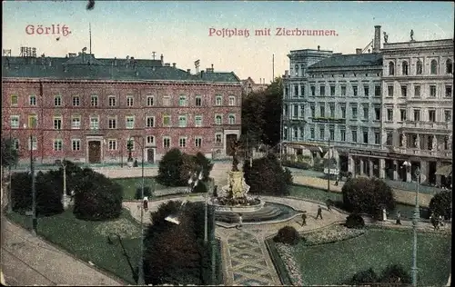 Ak Görlitz in der Lausitz, Postplatz mit Zierbrunnen