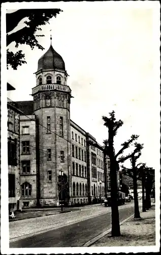 Ak Koblenz am Rhein, Straßenpartie mit Blick auf Postamt, Fassade