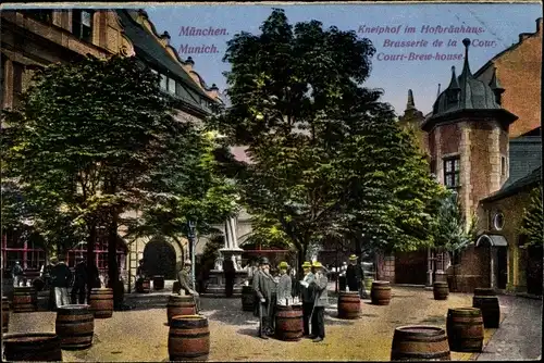 Ak München, Hofbräuhaus, Kneiphof, Fässer, Besucher