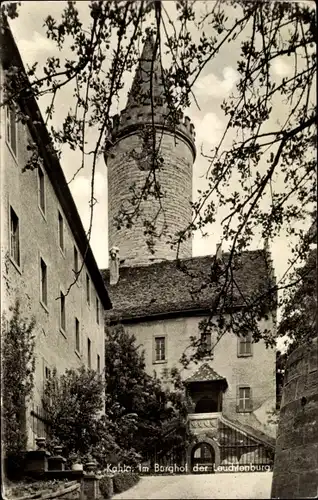 Ak Seitenroda in Thüringen, Leuchtenburg bei Kahla, Burghof