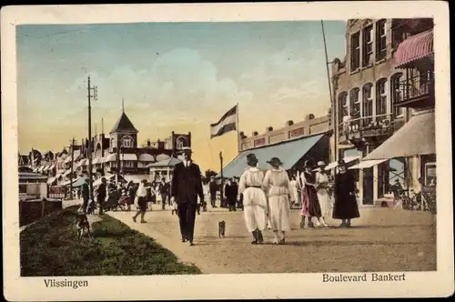 Ak Vlissingen Zeeland Niederlande, Boulevard Bankert, Passanten