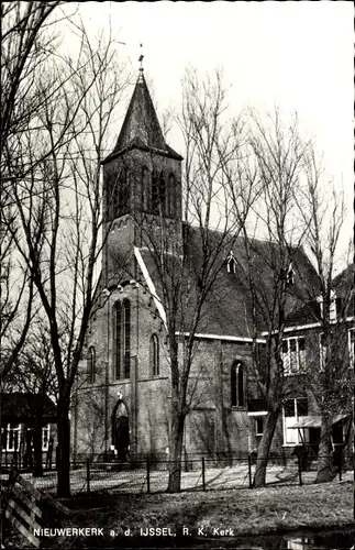 Ak Nieuwerkerk aan den IJssel Südholland, R. K. Kerk