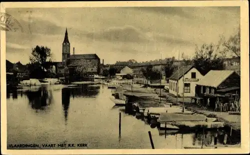 Ak Vlaardingen Südholland, Vaart met R. K. Kerk