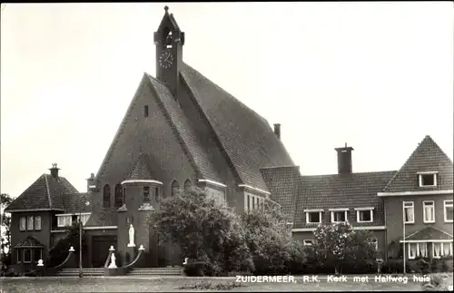 Ak Zuidermeer Nordholland, R. K. Kerk met Halfweg huis