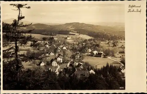 Ak Lückendorf Oybin Oberlausitz, Blick über Ort von der Meisterstiege, Zittauer Gebirge, Jeschken