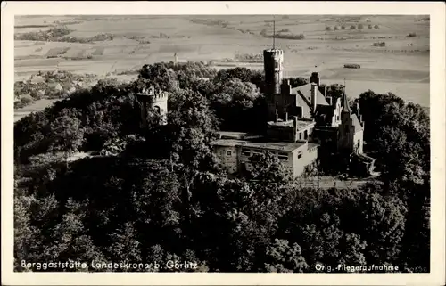 Ak Görlitz Lausitz, Berggaststätte Landeskrone, Fliegeraufnahme