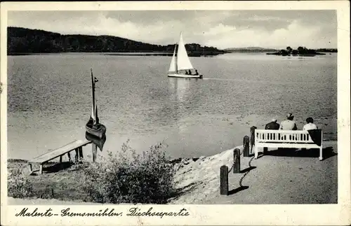 Ak Gremsmühlen Malente in Ostholstein, Diekseepartie, Segelboot, Parkbank