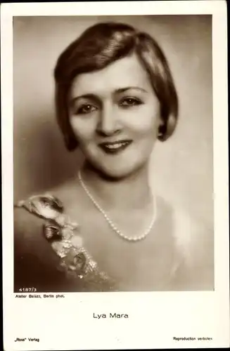 Ak Schauspielerin Lya Mara, Portrait, Perlen