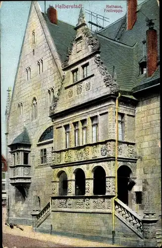 Ak Halberstadt Harzvorland, Partie am Rathaus, Freitreppe