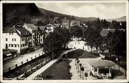 Ak Bad Herrenalb im Schwarzwald, Partie mit Kurplatz