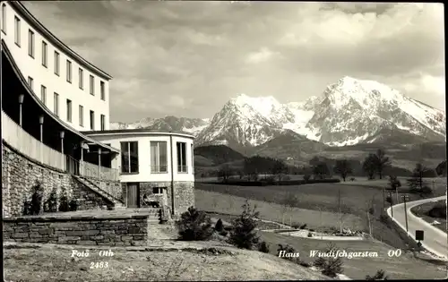 Ak Windischgarsten Oberösterreich, Haus Windischgarsten, Bergpanorama