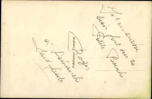 Ak Liebespaar mit Tennisschlägern, Umarmung