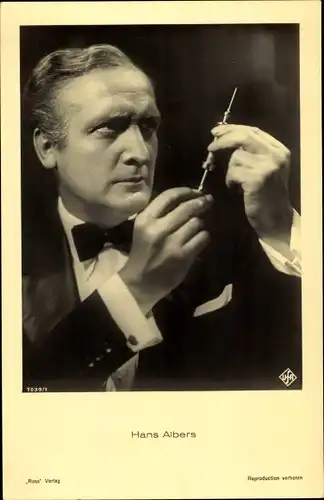 Ak Schauspieler Hans Albers, Portrait, Spritze, Ross Verlag 7039 1
