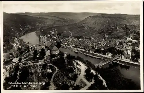 Ak Traben Trarbach an der Mosel, Gravenburg mit Blick auf die Stadt, Brücke