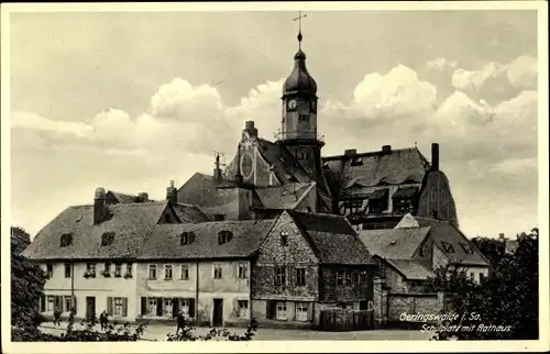 Ak Geringswalde Sachsen, Schulplatz mit Rathaus, Turmuhr