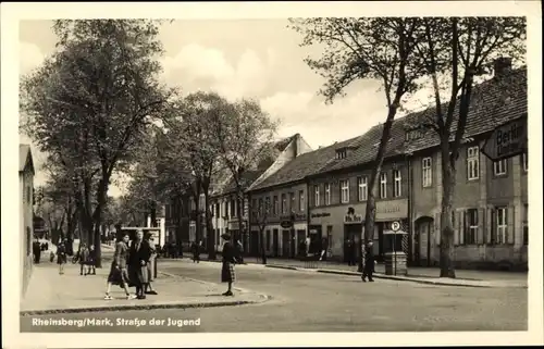 Ak Rheinsberg in der Mark, Straße der Jugend