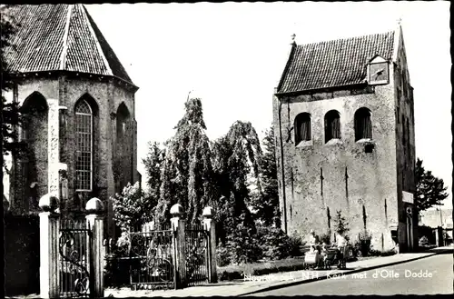 Ak Noordbroek Groningen, N. H. Kerk met d'Olle Dodde