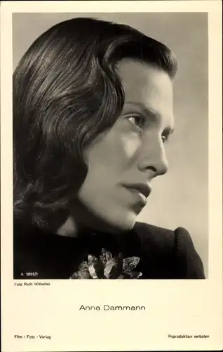 Ak Schauspielerin Anna Dammann, Portrait