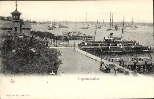 Ak Kiel Schleswig Holstein, Die Seegartenbrücken, Schiffe