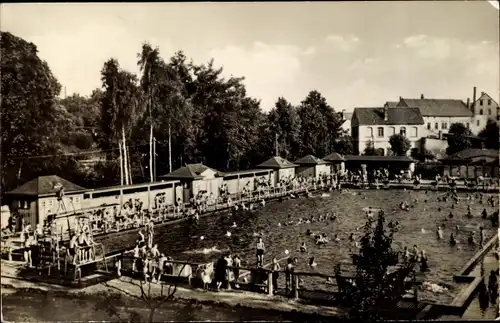 Ak Geringswalde Sachsen, Stadtbad, Badegäste