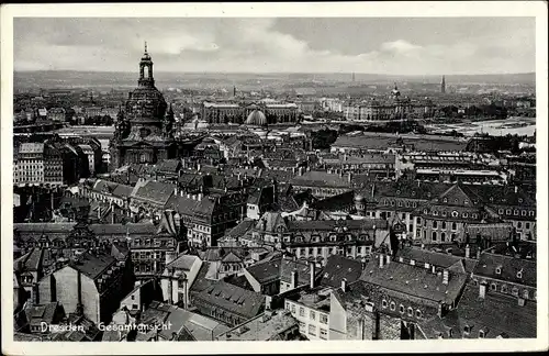 Ak Dresden Altstadt, Gesamtansicht, Frauenkirche