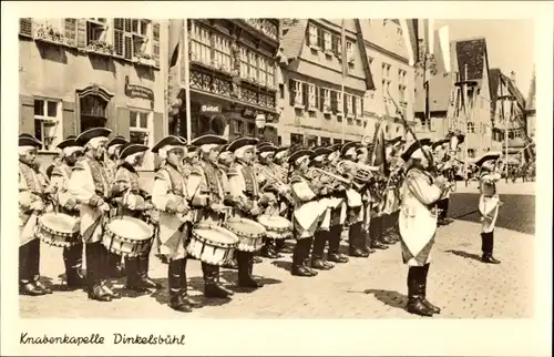 Ak Dinkelsbühl, Knabenkapelle, Trommeln, Trompeten, Altstadt
