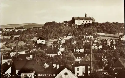 Ak Stollberg im Erzgebirge, Blick über die Dächer der Stadt auf Schloss Hoheneck