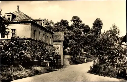 Ak Erlbach Kirchberg Lugau im sächsischen Erzgebirge, Straßenpartie in Kirchberg