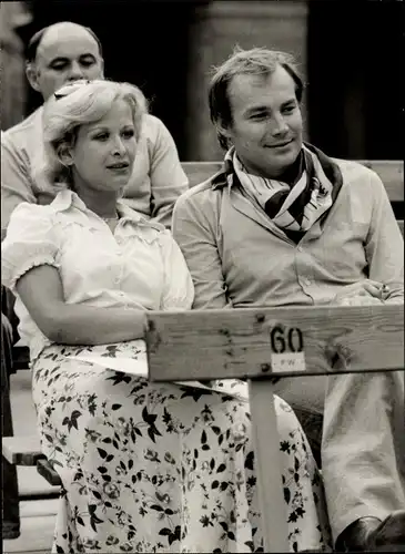 Foto Ak Schauspieler Heinrich Schweiger, Sylvia Manas und Klaus Maria Brandauer