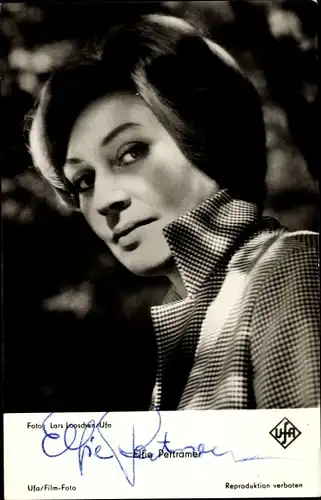 Ak Schauspielerin Elfie Pertramer, Portrait, Autogramm
