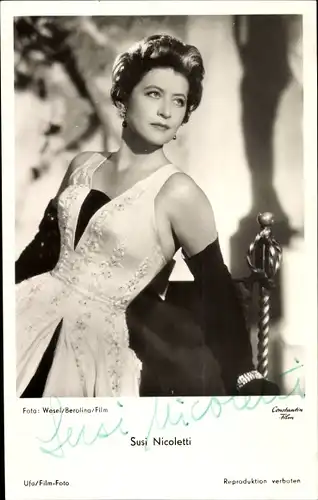 Ak Schauspielerin Susi Nicoletti, Portrait, Autogramm