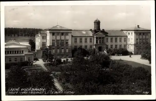 Ak Lázně Poděbrady Bad Podiebrad Region Mittelböhmen, Novy Vysetrovaci Lécebny ùstav