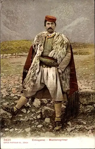 Ak Montenegriner, Crnogorac, Mann in Tracht
