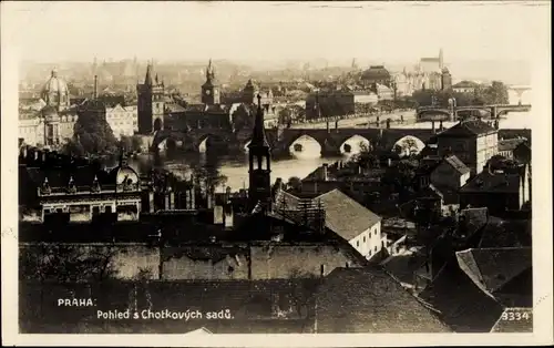 Ak Praha Prag, Pohled s Chotkovych sadu, Stadtpanorama, Brücke