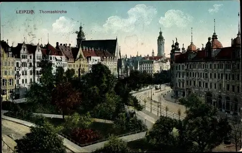Ak Leipzig, Straßenpartie mit Blick auf die Thomaskirche