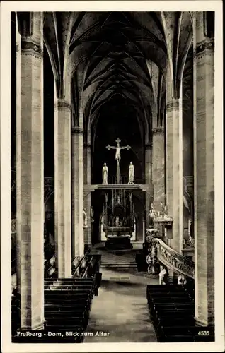 Ak Freiberg in Sachsen, Dom, Blick zum Altar