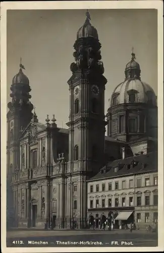 Ak München, Theatiner-Hofkirche