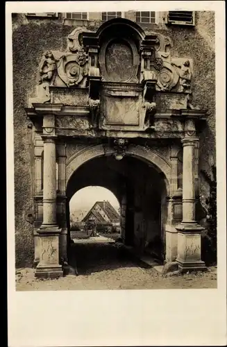 Ak Schmalkalden im Thüringer Wald, Schloss Wilhelmsburg, Innenportal am Westflügel